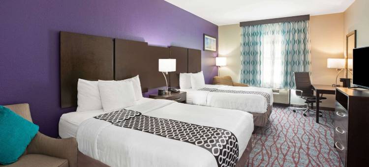 帕萨迪纳北部拉昆塔温德姆套房酒店(La Quinta Inn & Suites by Wyndham Pasadena North)图片