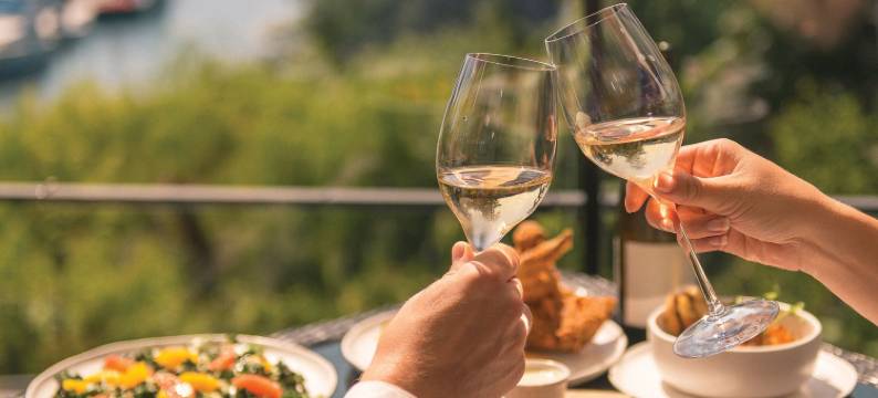 布伦特伍德海湾度假酒店及Spa(Brentwood Bay Resort & Spa)图片