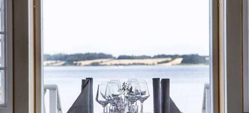 巴勒布罗渡口旅馆(Ballebro Færgekro)图片