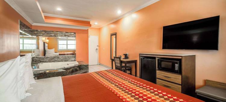 罗德威帕萨迪纳套房假日酒店(Rodeway Inn & Suites Pasadena)图片