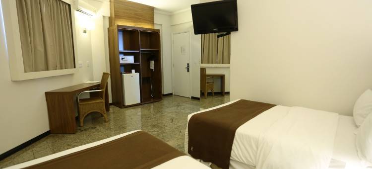 绿洲广场酒店(Oasis Plaza Hotel)图片