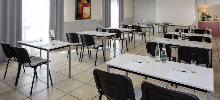 贝济耶东帕维隆原创城市酒店(The Originals City, Hôtel le Pavillon, Béziers Est)图片