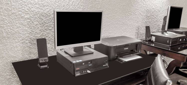 欧申赛德华美达酒店(Ramada by Wyndham Oceanside)图片