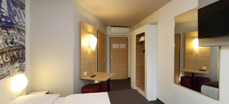 柏林亚历山大广场B&B酒店(B&B HOTEL Berlin-Alexanderplatz)图片