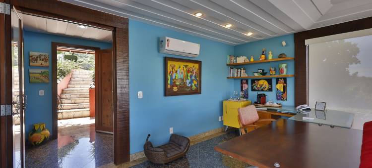 克利夫赛德奢华旅馆(Cliffside Luxury Inn)图片