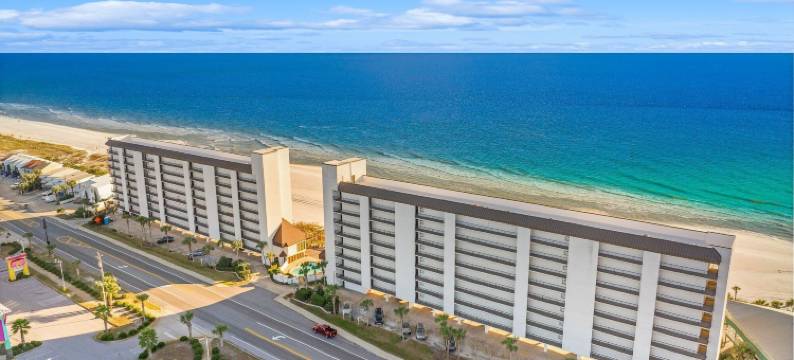 沙鸻灯塔海滩度假村(Sandpiper Beacon Beach Resort)图片