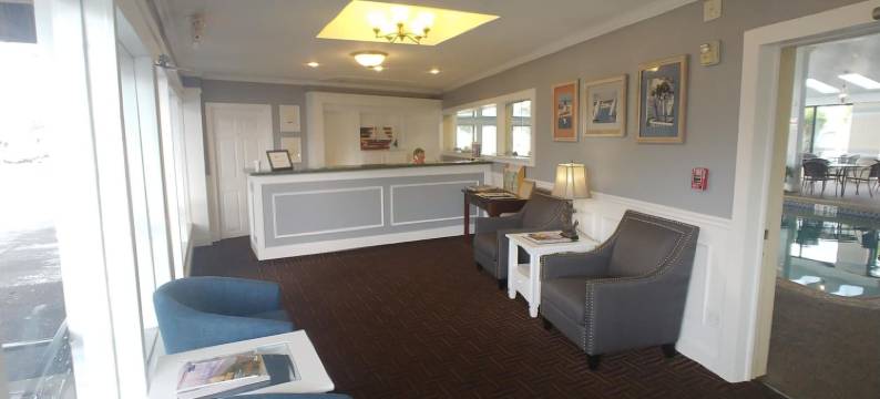 海恩尼斯旅游客栈(Hyannis Travel Inn)图片