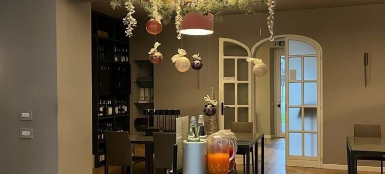 Villa Bernasconi - 客房和餐厅 -(Villa Bernasconi)图片