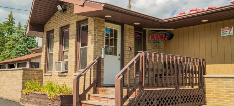 京士威酒店(Kingsway Inn)图片