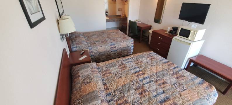 河畔汽车旅馆(Riverside Inn)图片