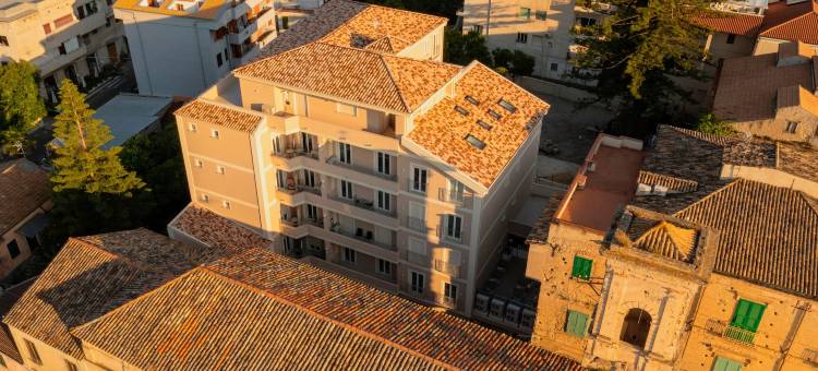 托罗佩亚的埃利塞奥宫殿(Eliseo Palace Tropea)图片