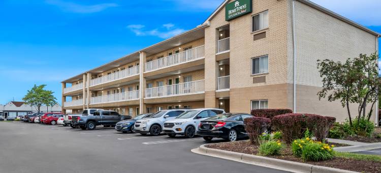 底特律-利沃尼亚霍姆汤开放式公寓(HomeTowne Studios Detroit - Livonia)图片