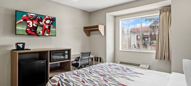 尤利斯红屋顶套房酒店 - 达拉斯沃斯堡国际机场西南(Red Roof Inn & Suites Euless - DFW Airport Southwest)图片