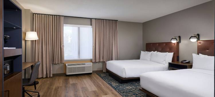 恩格尔伍德百年机场福朋喜来登酒店(Four Points by Sheraton Englewood Centennial Airport)图片