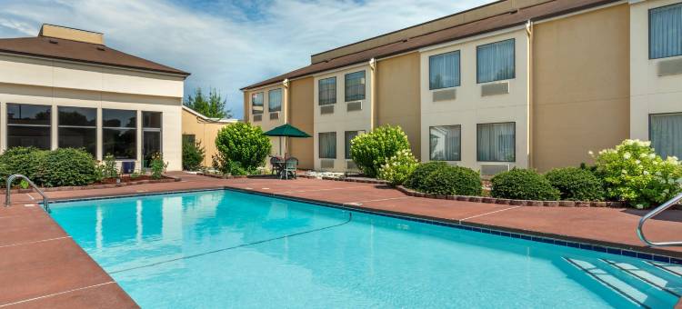 西艾西维尔凯艺酒店(Quality Inn West of Asheville)图片