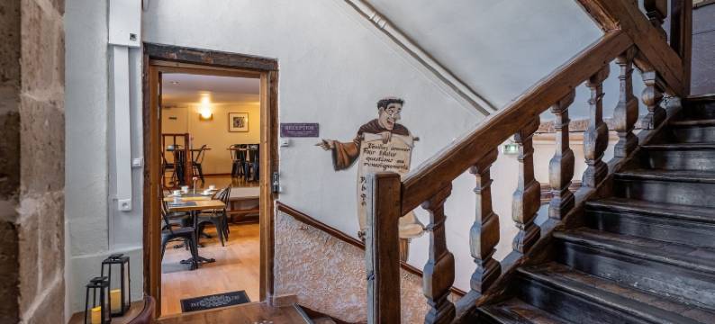 蒙塔尔吉斯中央酒店(Logis Hôtel Central)图片