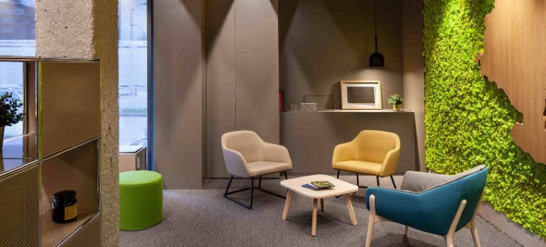 诺艾恩潘普洛纳宜必思尚品酒店(Ibis Styles Pamplona Noain)图片