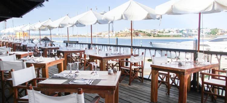 波尔蒂芒码头 NH 度假村酒店式公寓(NH Marina Portimao Resort)图片