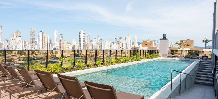 Viva 的 The Spot One - 豪华且直通 Balneário 购物中心(The Spot One by Viva - Luxo e Acesso Direto ao Balneário Shopping)图片