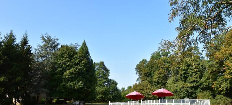 House in Burgundy with Private Pool图片