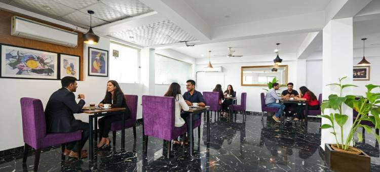 Fabhotel 城市套房(Hotel Pearl Pavillion - Nr Medanta the Medicity, Gurugram)图片