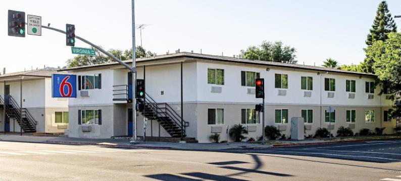 莫德斯托市区6号汽车旅馆(Modesto, CA - Downtown)图片