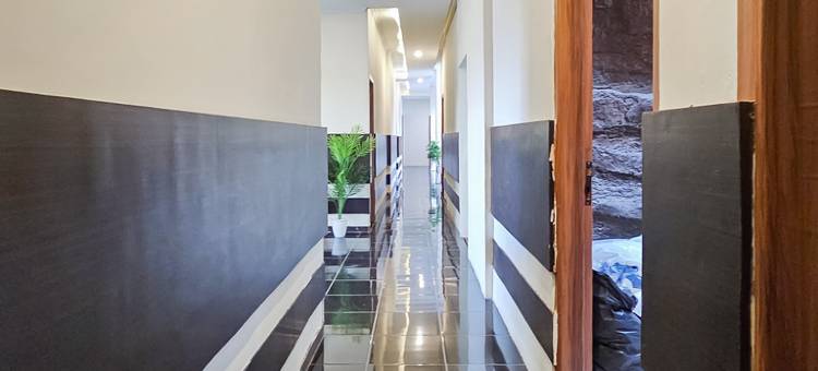 Urbanview Hotel Vara Stay at Soekarno Hatta Bandung by RedDoorz图片