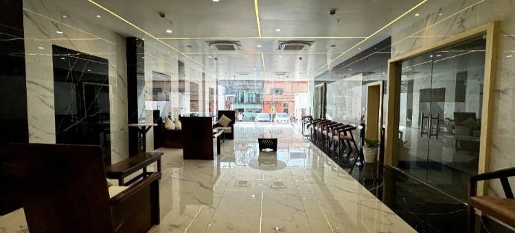 Hotel Chariot Inn图片