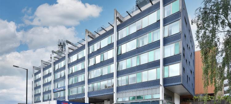 伦敦特丁顿旅屋酒店(Travelodge London Teddington)图片