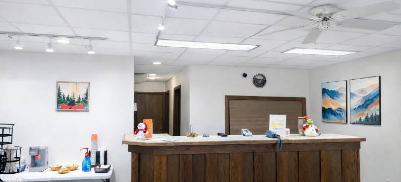 桑道纳福赛斯I-94旅馆(Sundowner Inn Forsyth I 94)图片