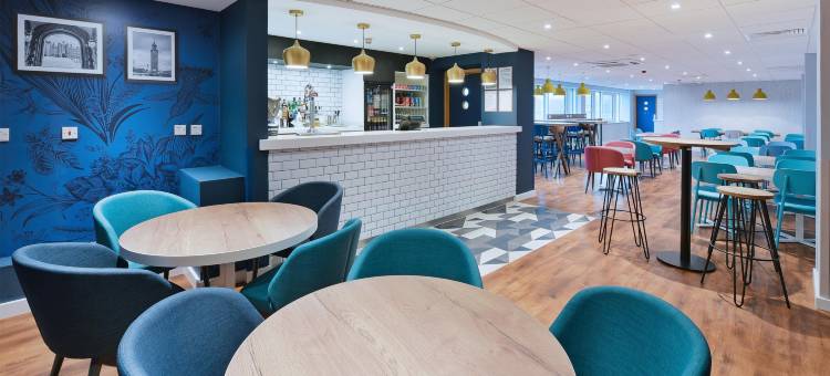 旅屋酒店-伦敦切辛顿托沃思(Travelodge London Chessington Tolworth)图片