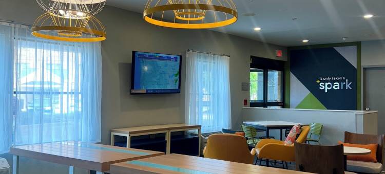 希尔顿Spark酒店，代顿费尔伯恩(Spark by Hilton Dayton Fairborn)图片