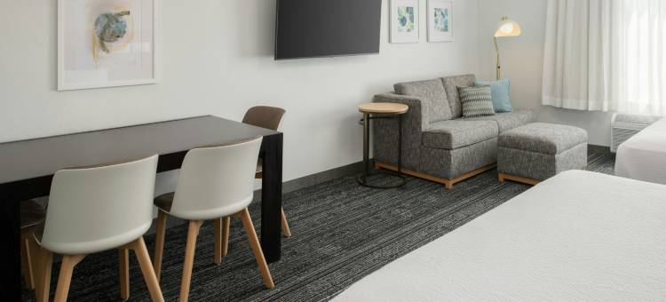 雷丁万豪TownePlace Suites 酒店(TownePlace Suites Redding)图片