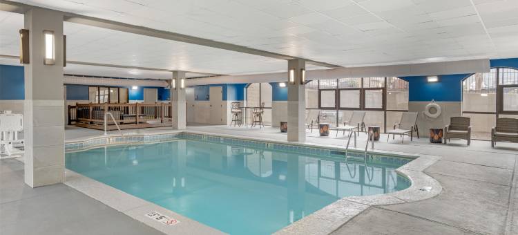 奥古斯塔西欢朋套房旅馆(Hampton Inn & Suites Augusta West)图片
