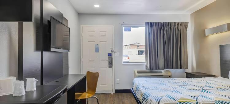 德克萨斯登顿 - 北德克萨斯大学 6 号汽车旅馆(Motel 6 Denton, TX - UNT)图片