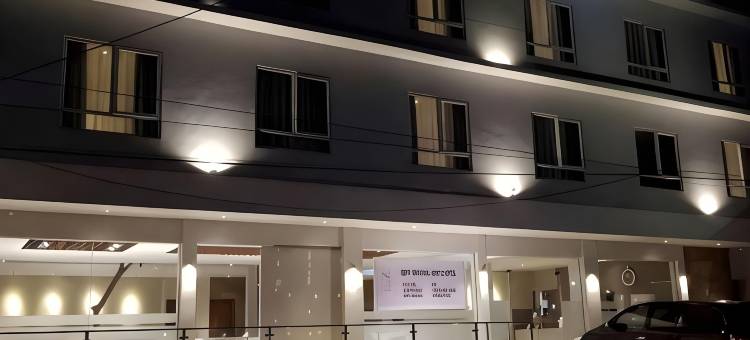 拉帕特玛雅哈特高级酒店(Hart Hotel Premium Rapatmaja)图片