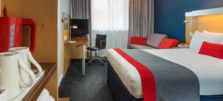 Holiday Inn Express 汉莫汉普斯泰德(Holiday Inn Express HEMEL HEMPSTEAD by IHG)图片