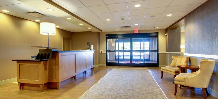 希尔顿欢朋套房酒店-密尔沃基西(Hampton Inn & Suites Milwaukee West)图片
