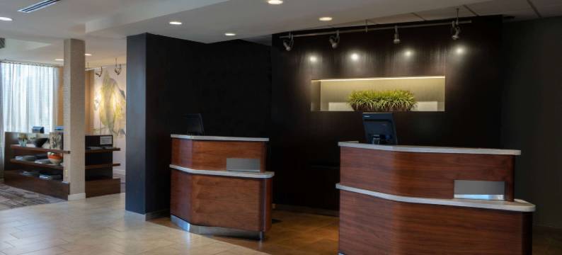 普拉森特山索尼斯塔精选酒店(Sonesta Select Pleasant Hill)图片