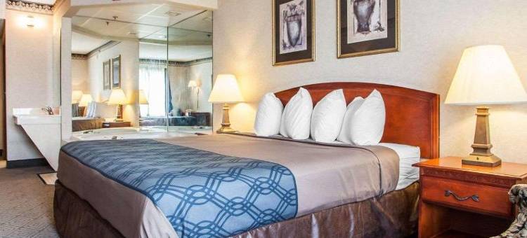 密尔沃基机场罗德威旅馆及套房(Rodeway Inn & Suites Milwaukee Airport)图片