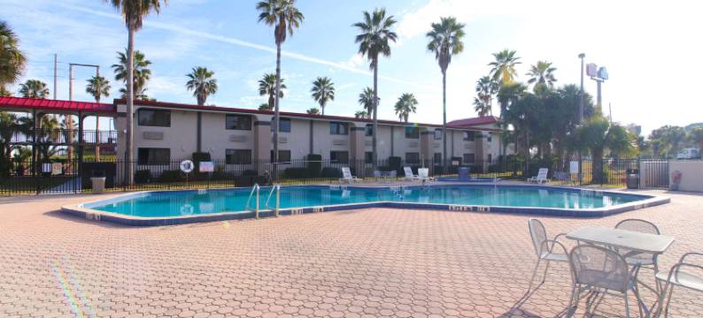 达文波特奥兰多南华美达酒店(Ramada by Wyndham Davenport Orlando South)图片