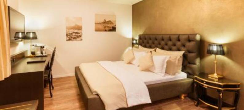 第一商务酒店(Business Hotel First)图片