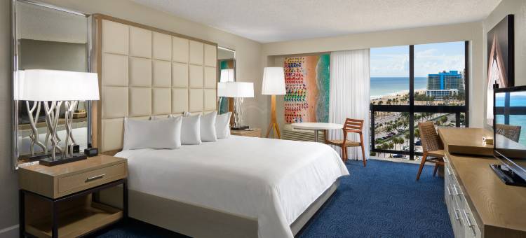 劳德代尔堡巴伊亚马尔海滩希尔顿逸林酒店(Bahia Mar Fort Lauderdale Beach - DoubleTree by Hilton)图片