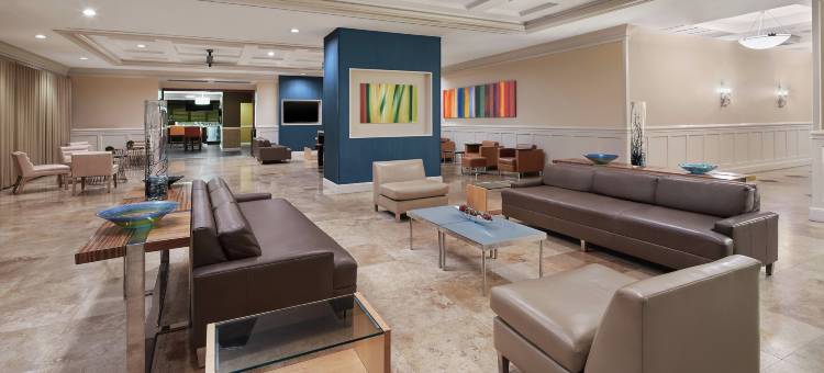 黎明城索格拉斯米尔斯希尔顿逸林酒店(DoubleTree by Hilton Sunrise - Sawgrass Mills)图片