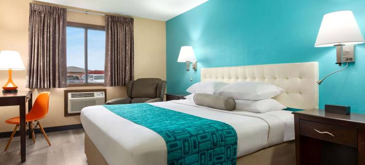 滑铁卢-雪松瀑布温德姆豪生酒店(Howard Johnson by Wyndham Waterloo/Cedar Falls)图片