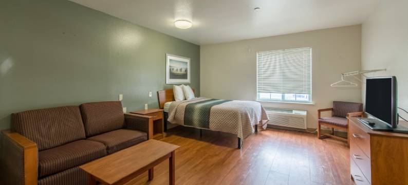 哥伦布霍姆汤公寓(HomeTowne Studios Columbus)图片