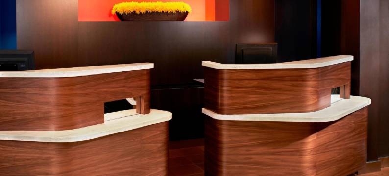 克利夫兰机场北万怡酒店(Courtyard Cleveland Airport North)图片