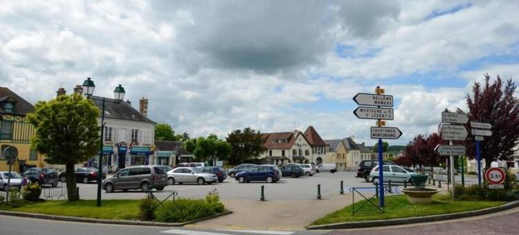 邮政酒店(Logis Hôtel Restaurant de la Poste)图片