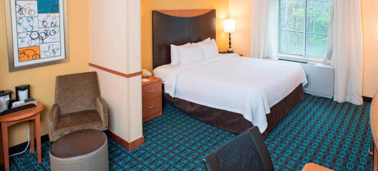 怀特河交叉口万枫套房酒店(Fairfield Inn & Suites White River Junction)图片