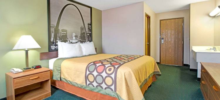 尤里卡-六旗温德姆速8酒店(Super 8 by Wyndham Eureka/Six Flags Nearby)图片